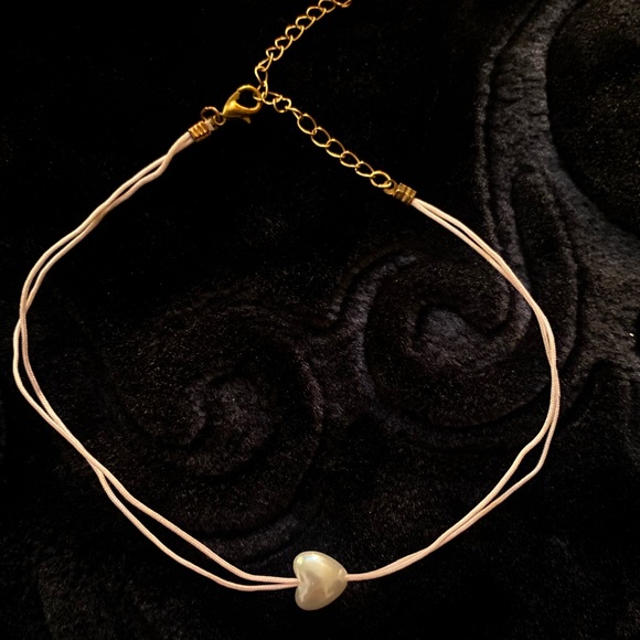 pink choker:) - Picture 1 of 1